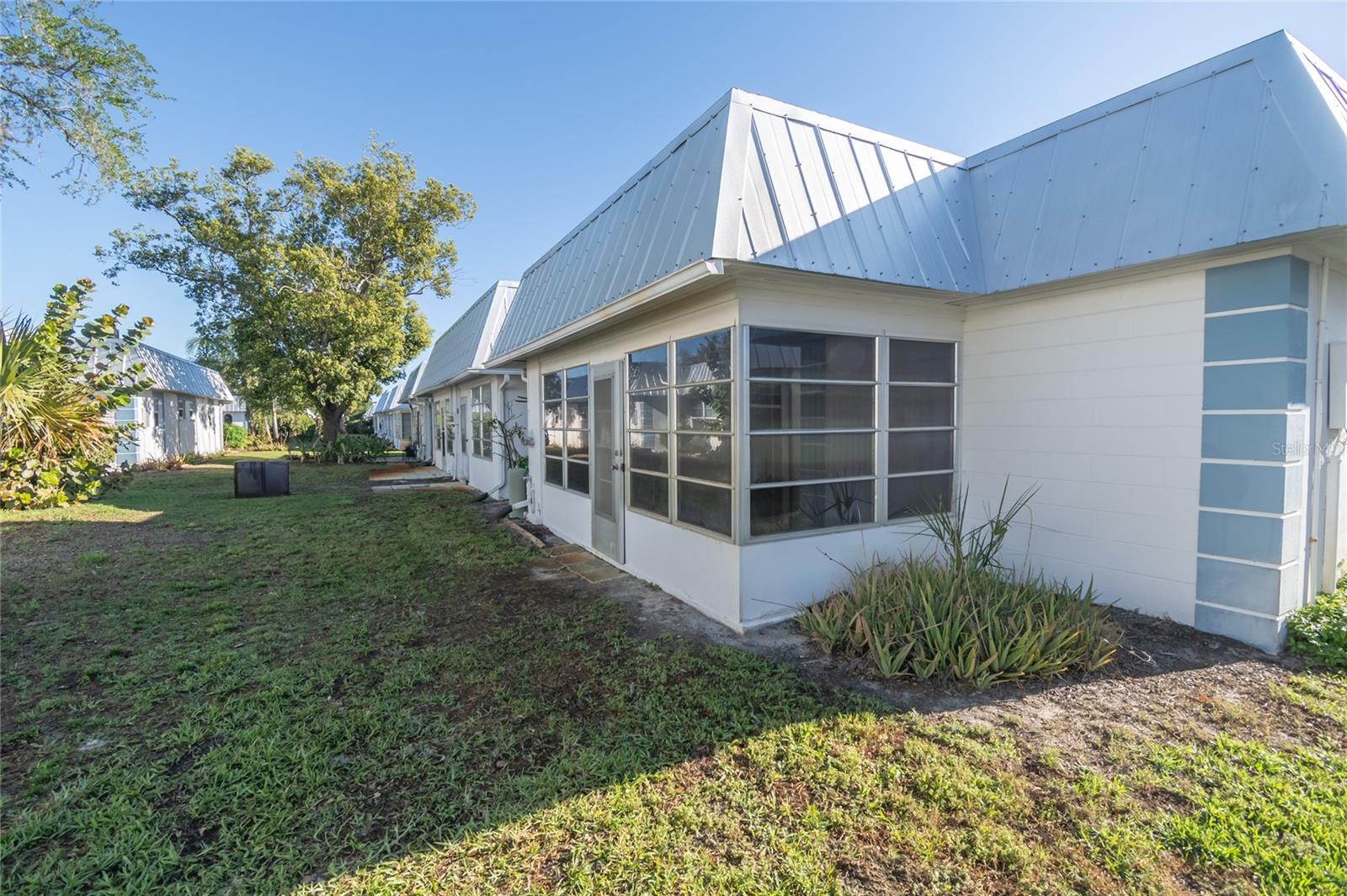 GARDENS OF BEACON SQUARE CONDO - Residential