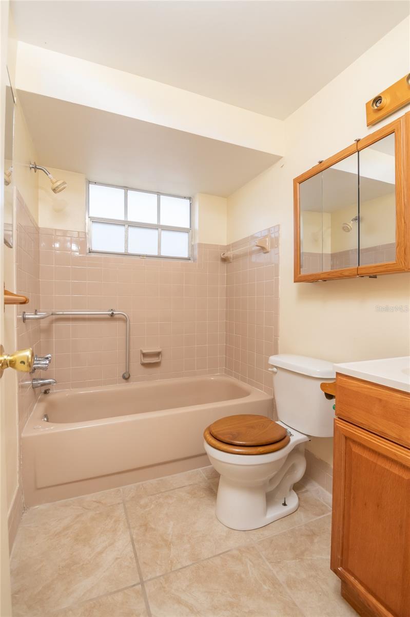 GARDENS OF BEACON SQUARE CONDO - Residential