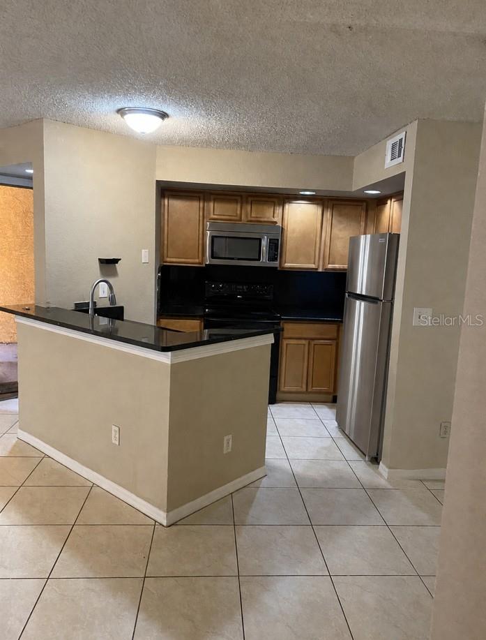 4524 COMMANDER DRIVE 1615