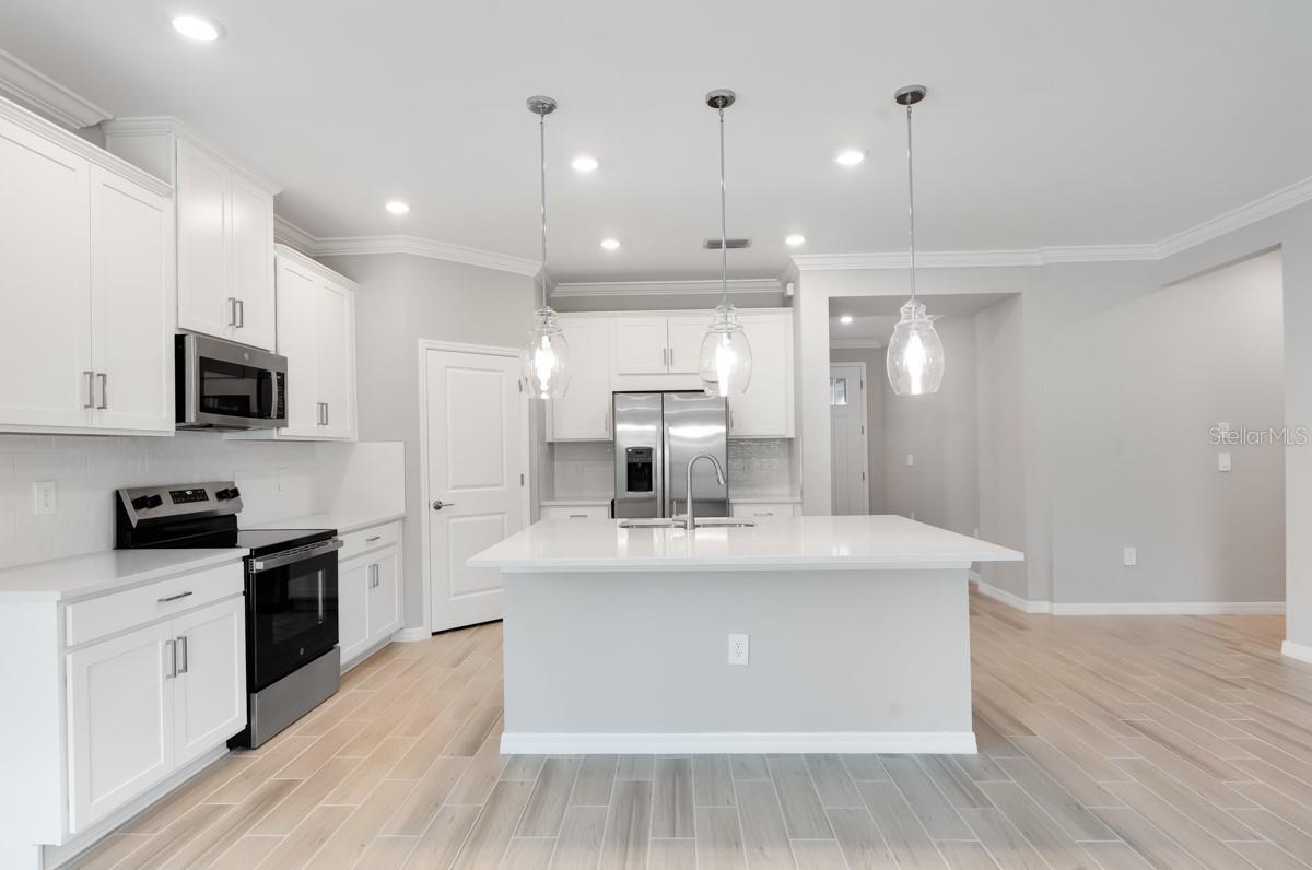1596 LAUREL BROOK LANE