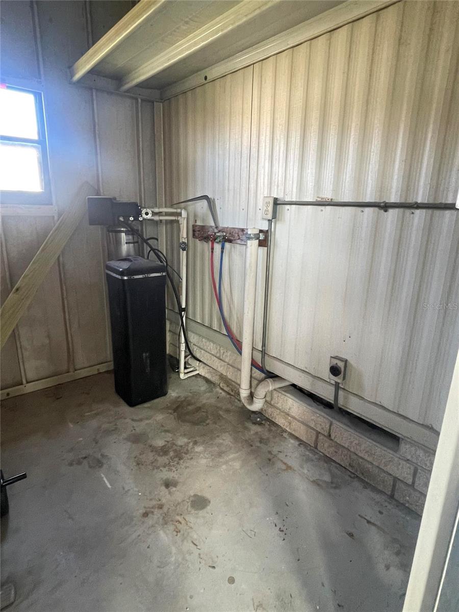 TIMBER LAKE ESTATES - Residential