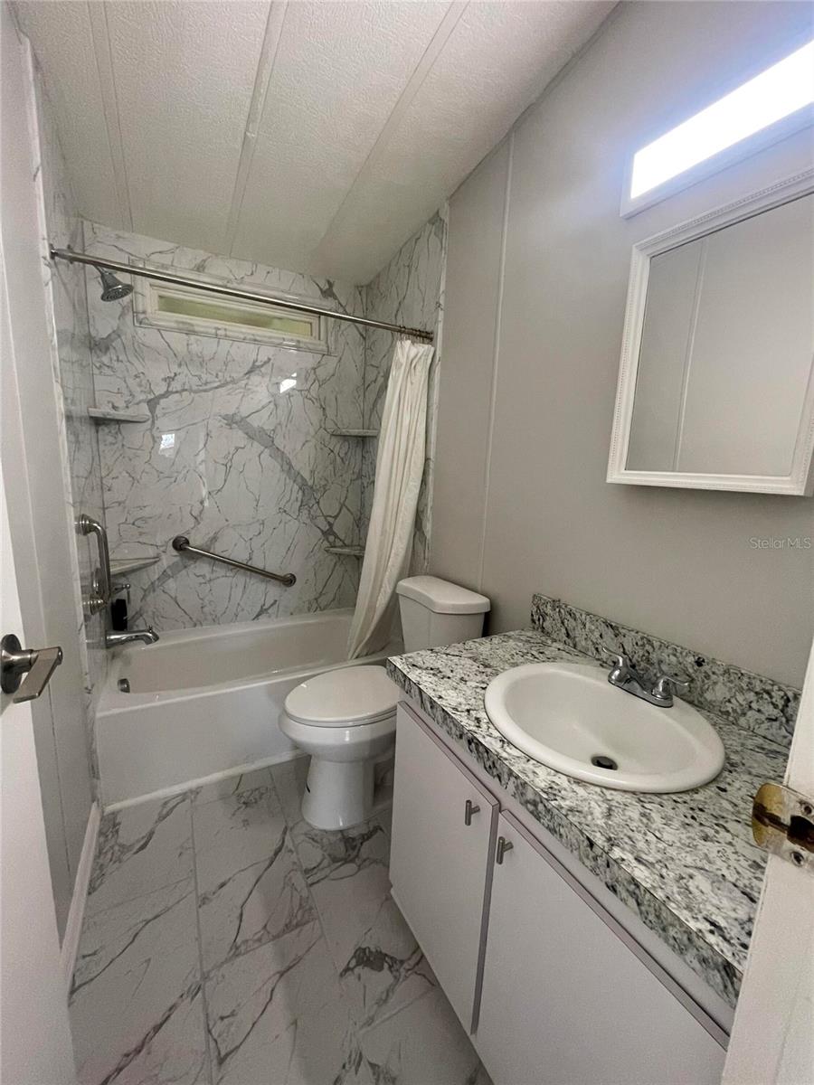 TIMBER LAKE ESTATES - Residential