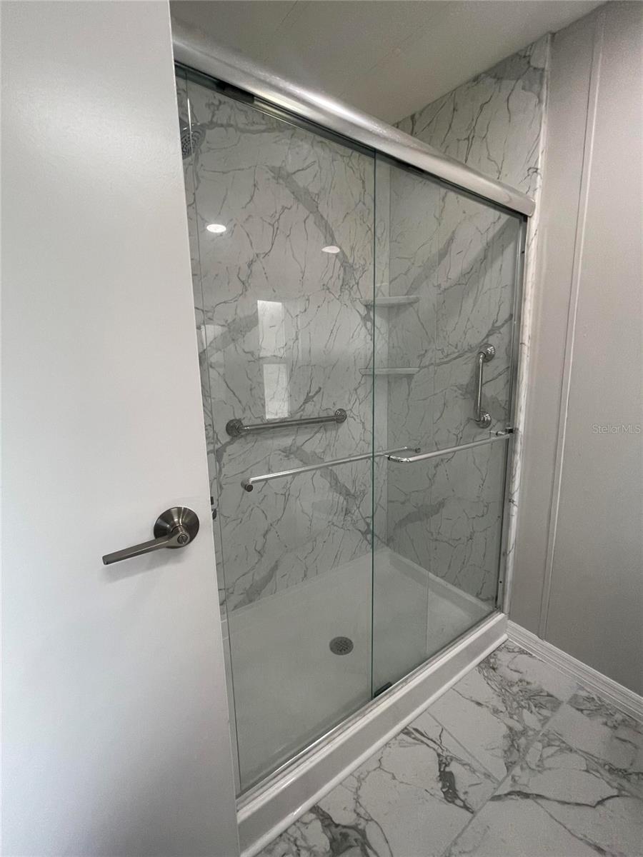 TIMBER LAKE ESTATES - Residential