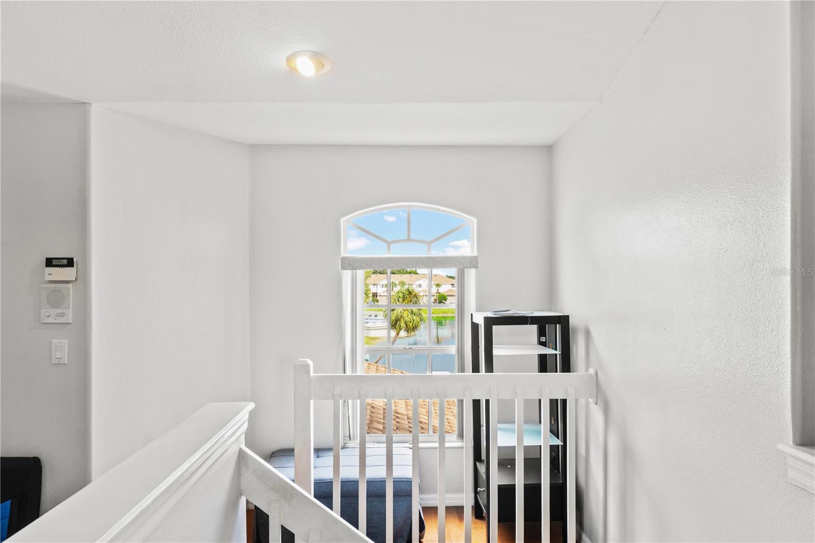 WILLOW LAKE - Residential