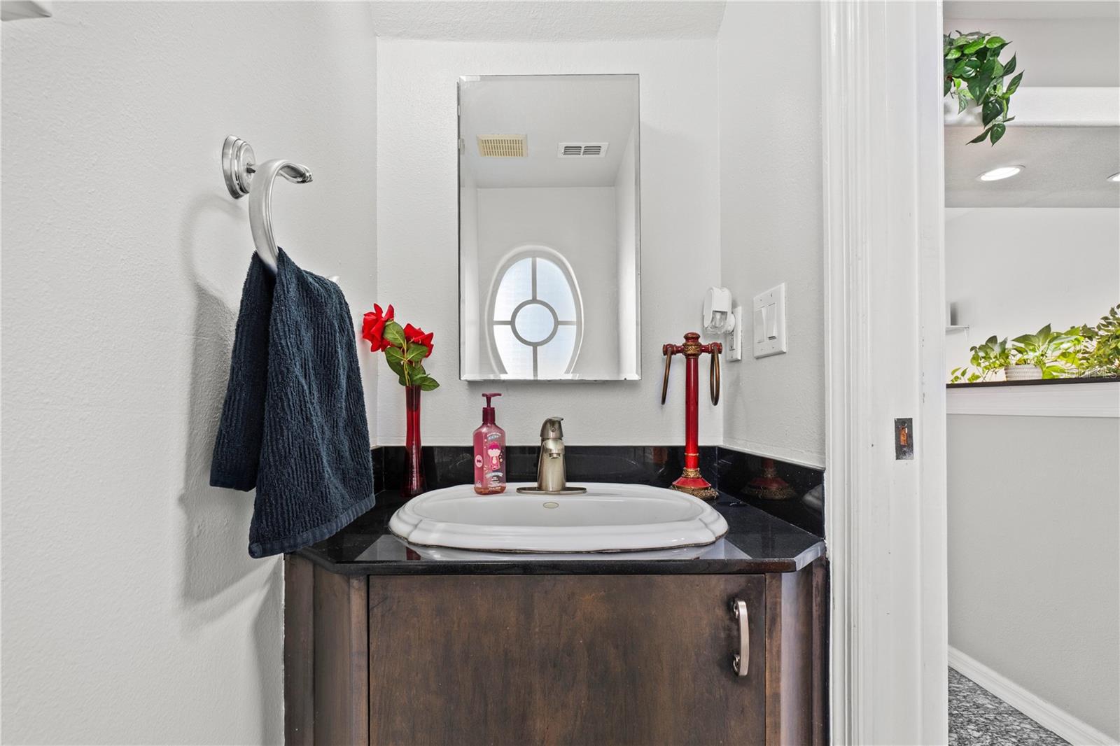 WILLOW LAKE - Residential