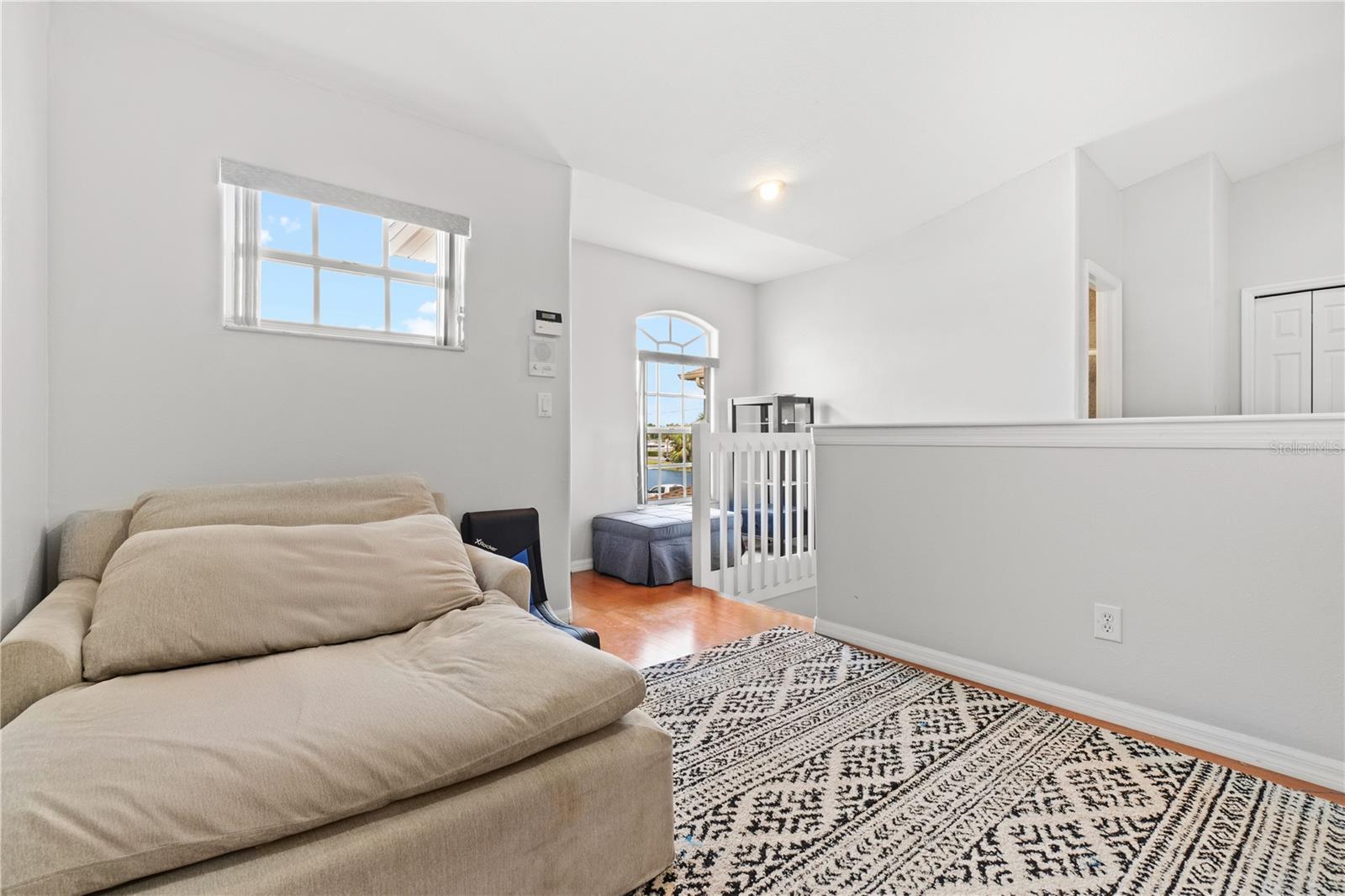 WILLOW LAKE - Residential