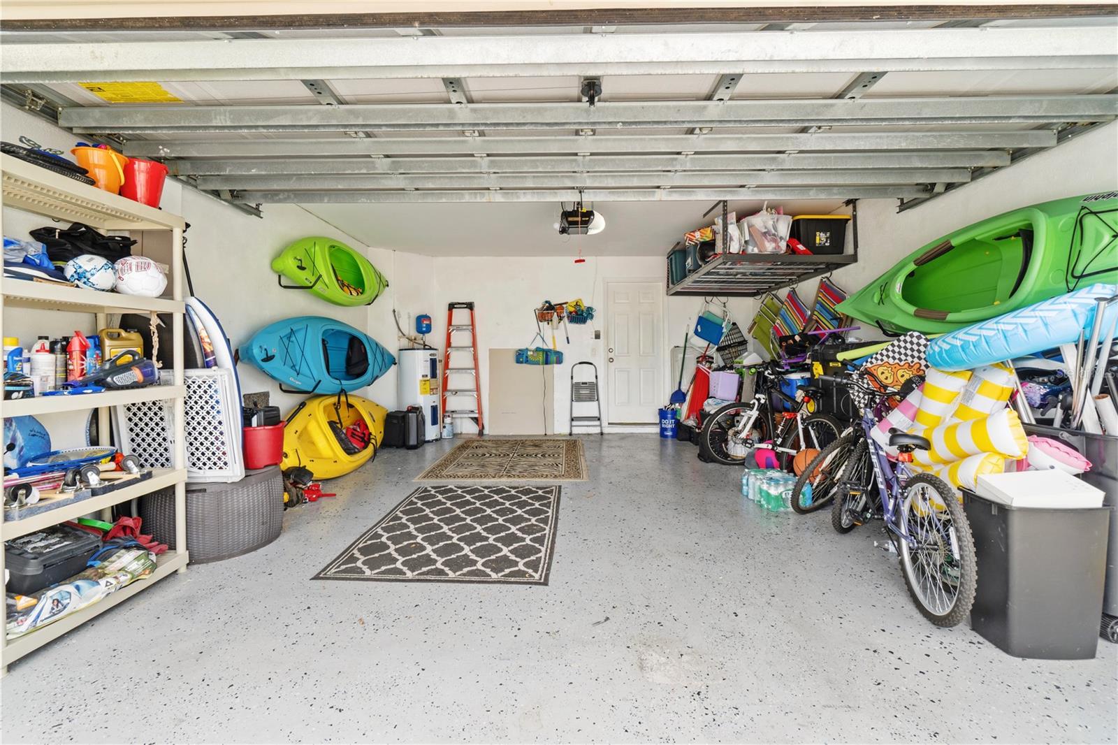 WILLOW LAKE - Residential