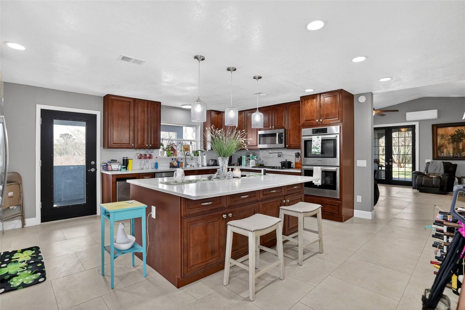 BUENA VISTA AT LA CITA - Residential