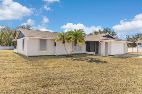 Photo of 10015 Old Tampa Road, Parrish, FL 34219 (MLS # TB8472992)