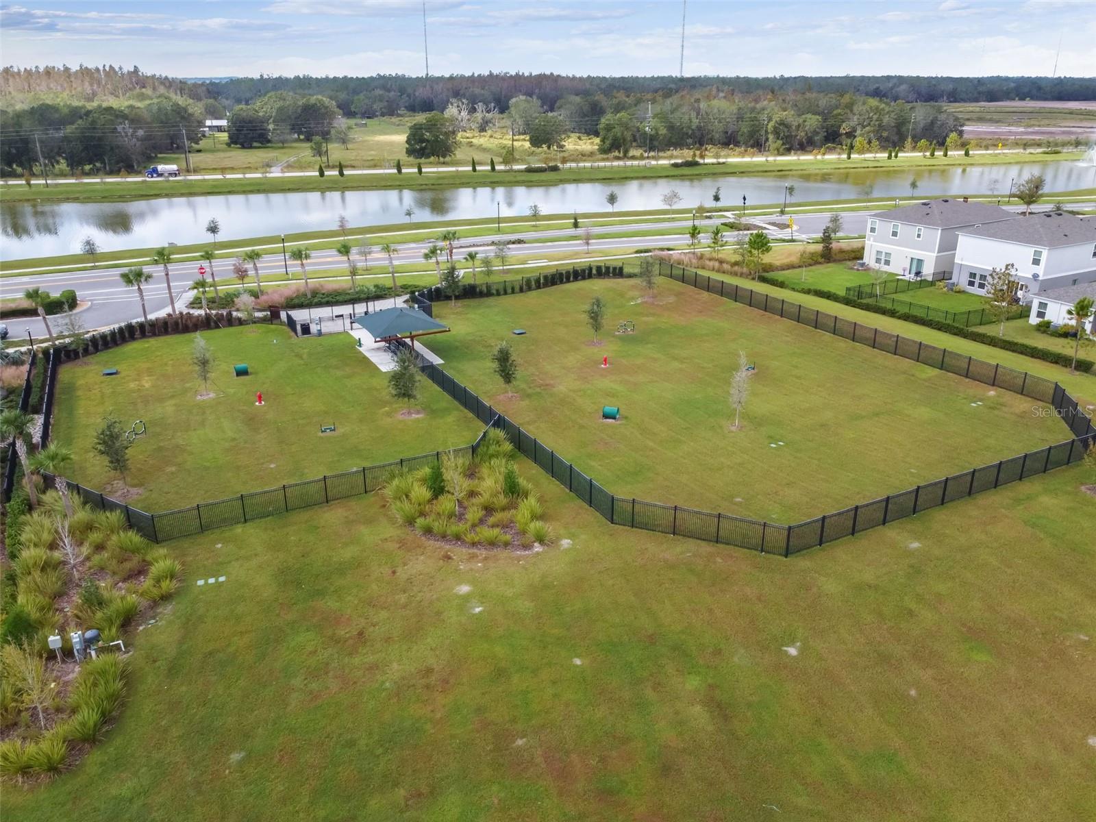 B & D HAWKSTONE PH 1 - Residential