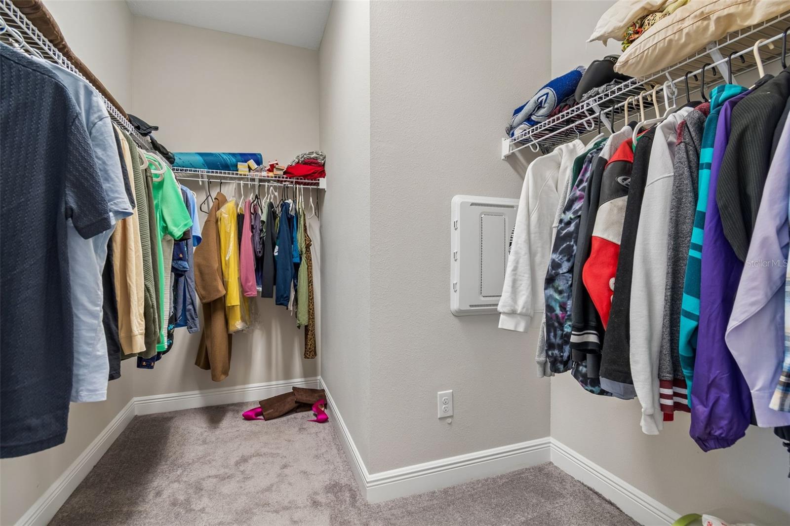 B & D HAWKSTONE PH 1 - Residential