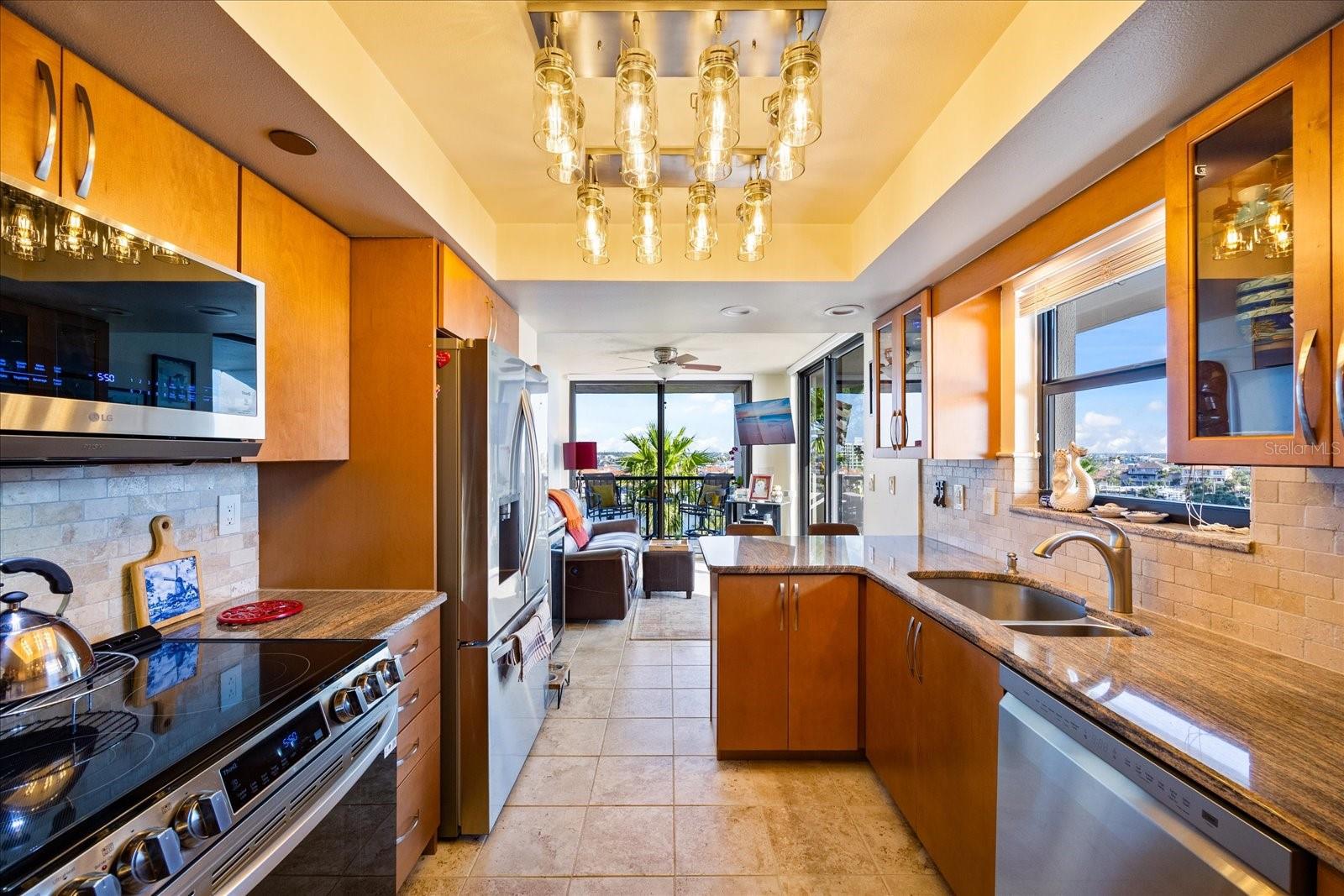 DANS ISLAND ON SAND KEY CONDO - Residential