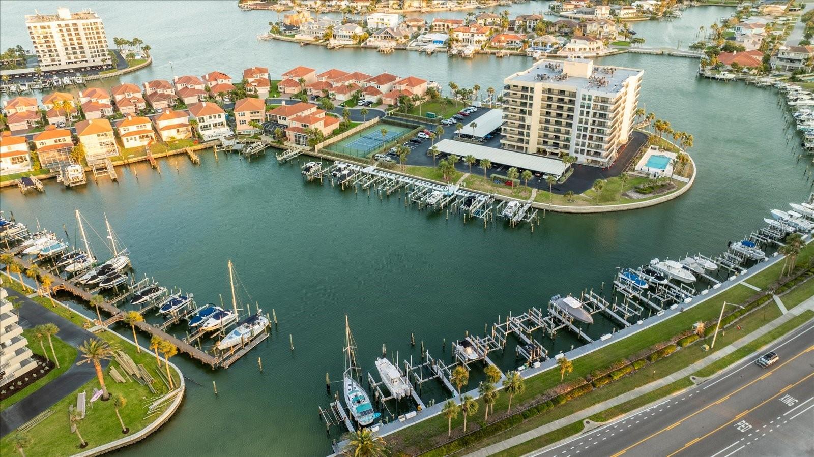 DANS ISLAND ON SAND KEY CONDO - Residential