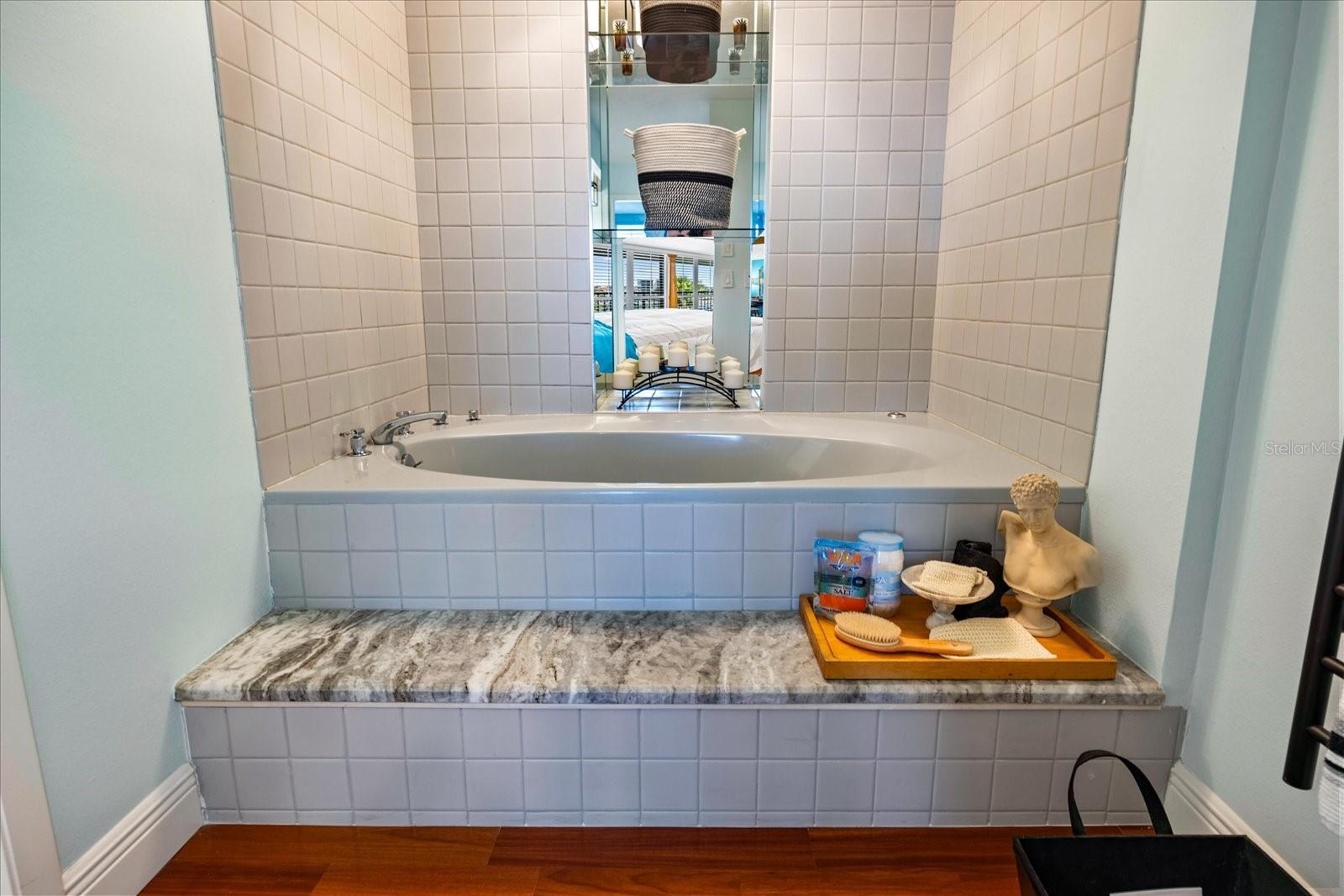 DANS ISLAND ON SAND KEY CONDO - Residential