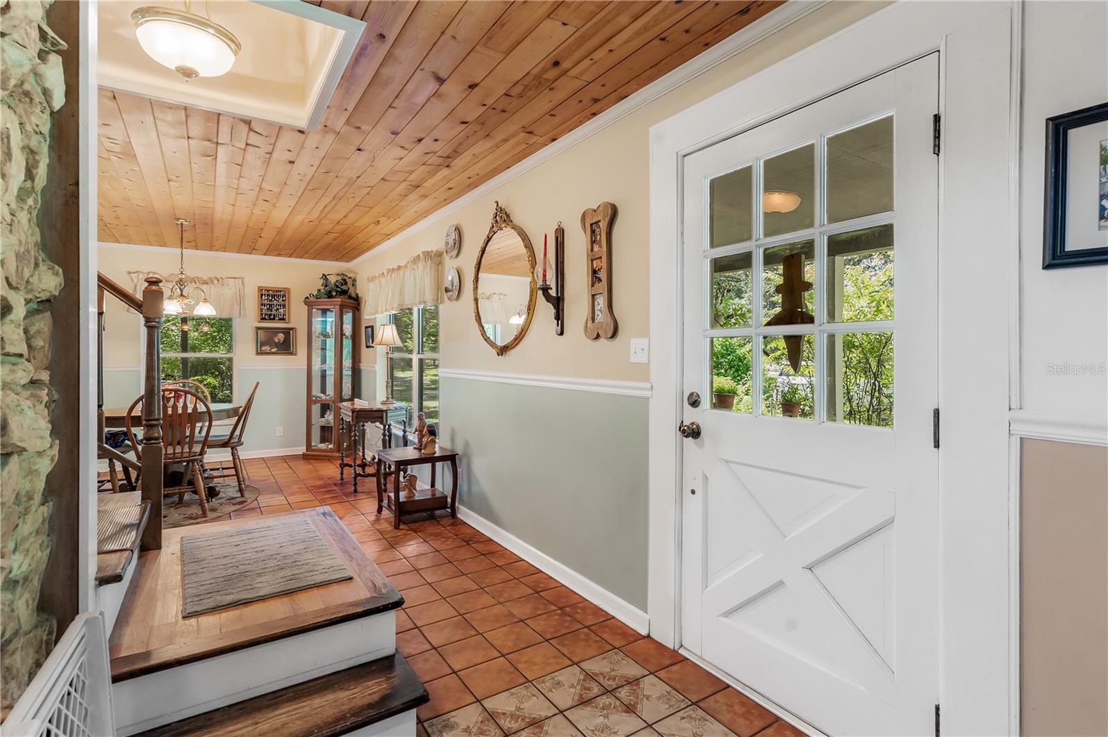 SUNSET GROVES UNIT 01 - Residential