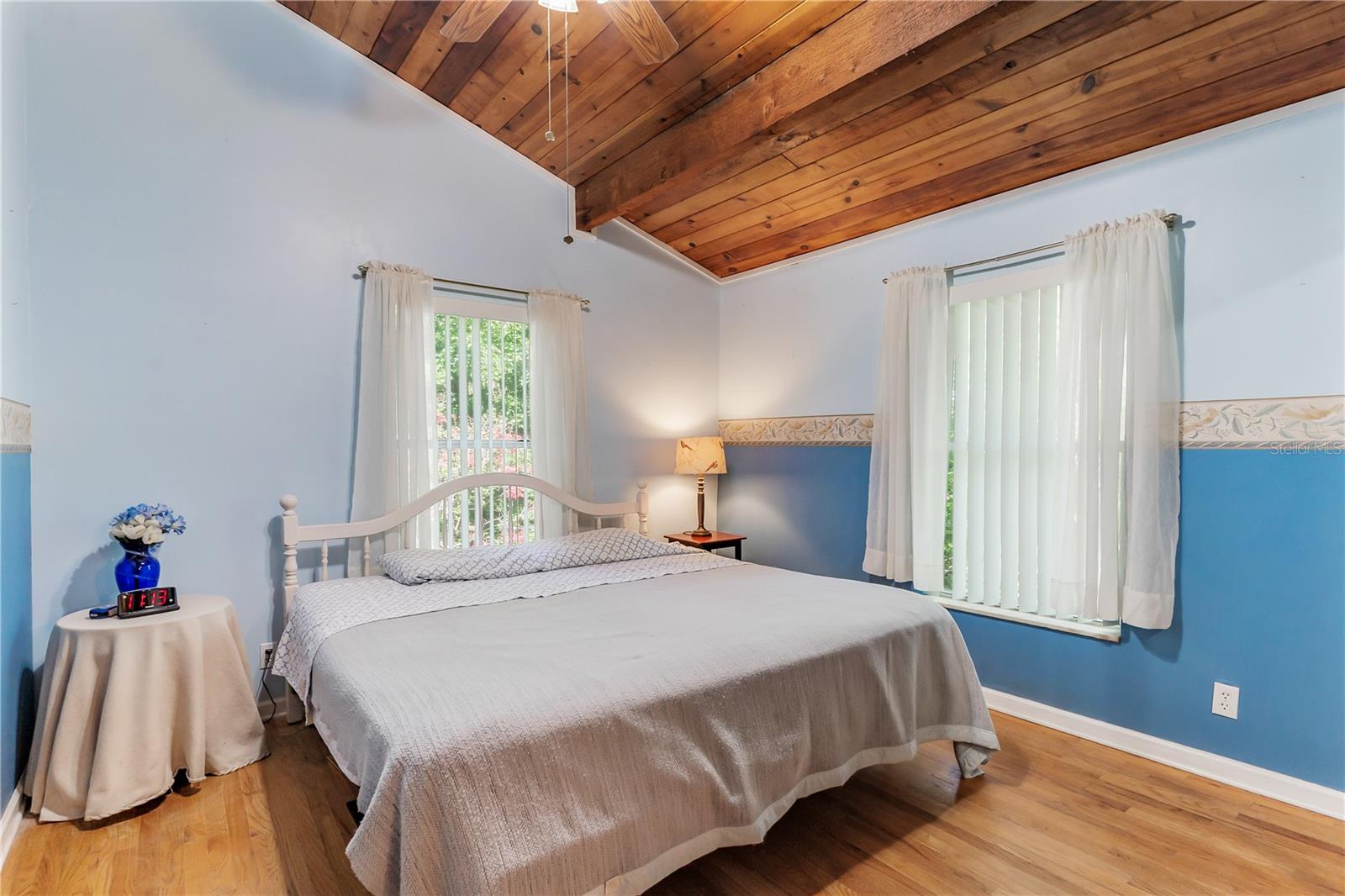 SUNSET GROVES UNIT 01 - Residential