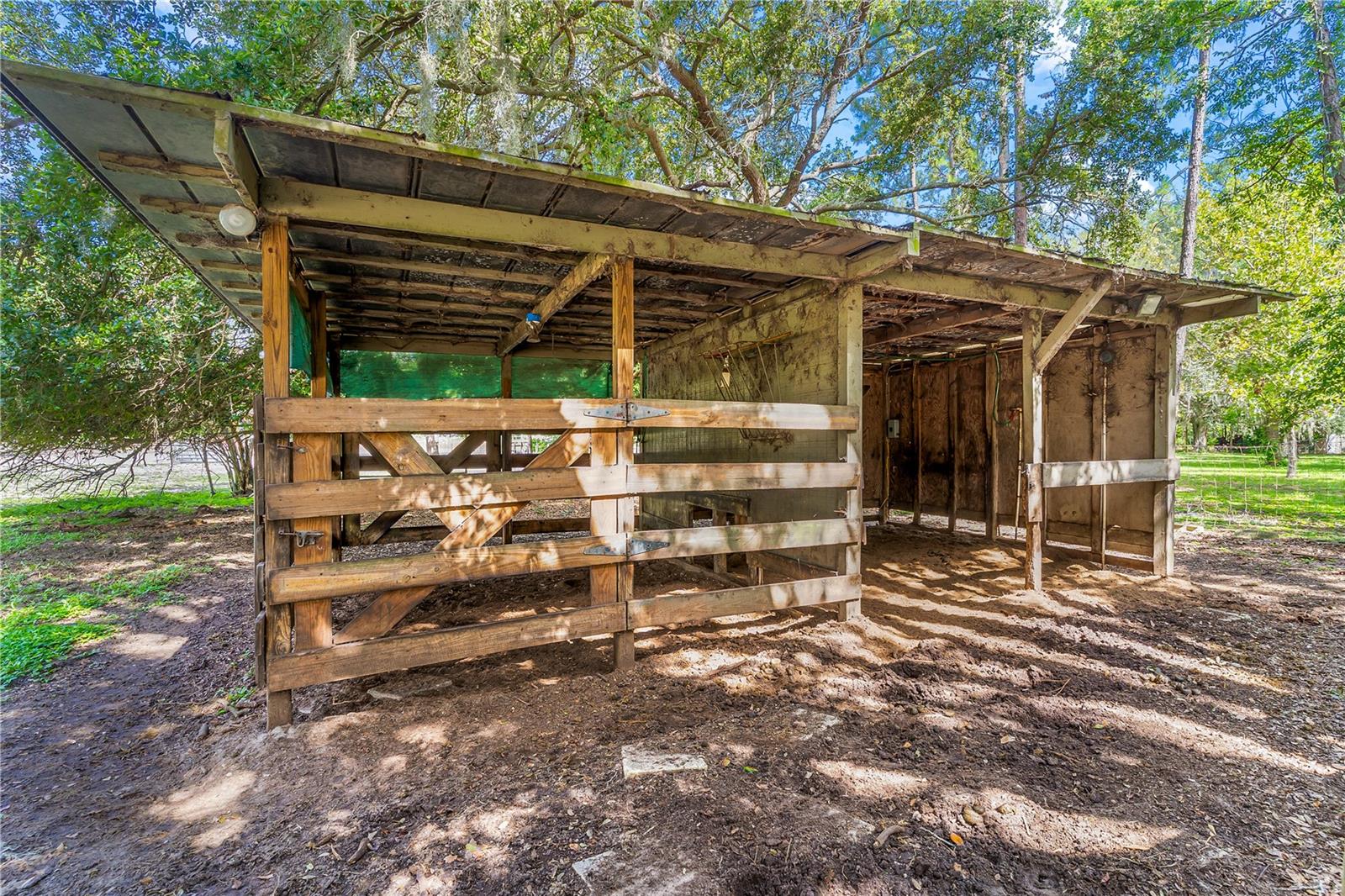 SUNSET GROVES UNIT 01 - Residential