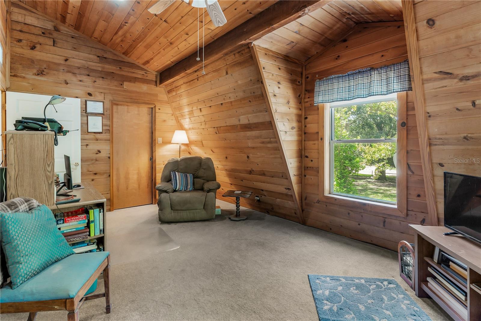 SUNSET GROVES UNIT 01 - Residential