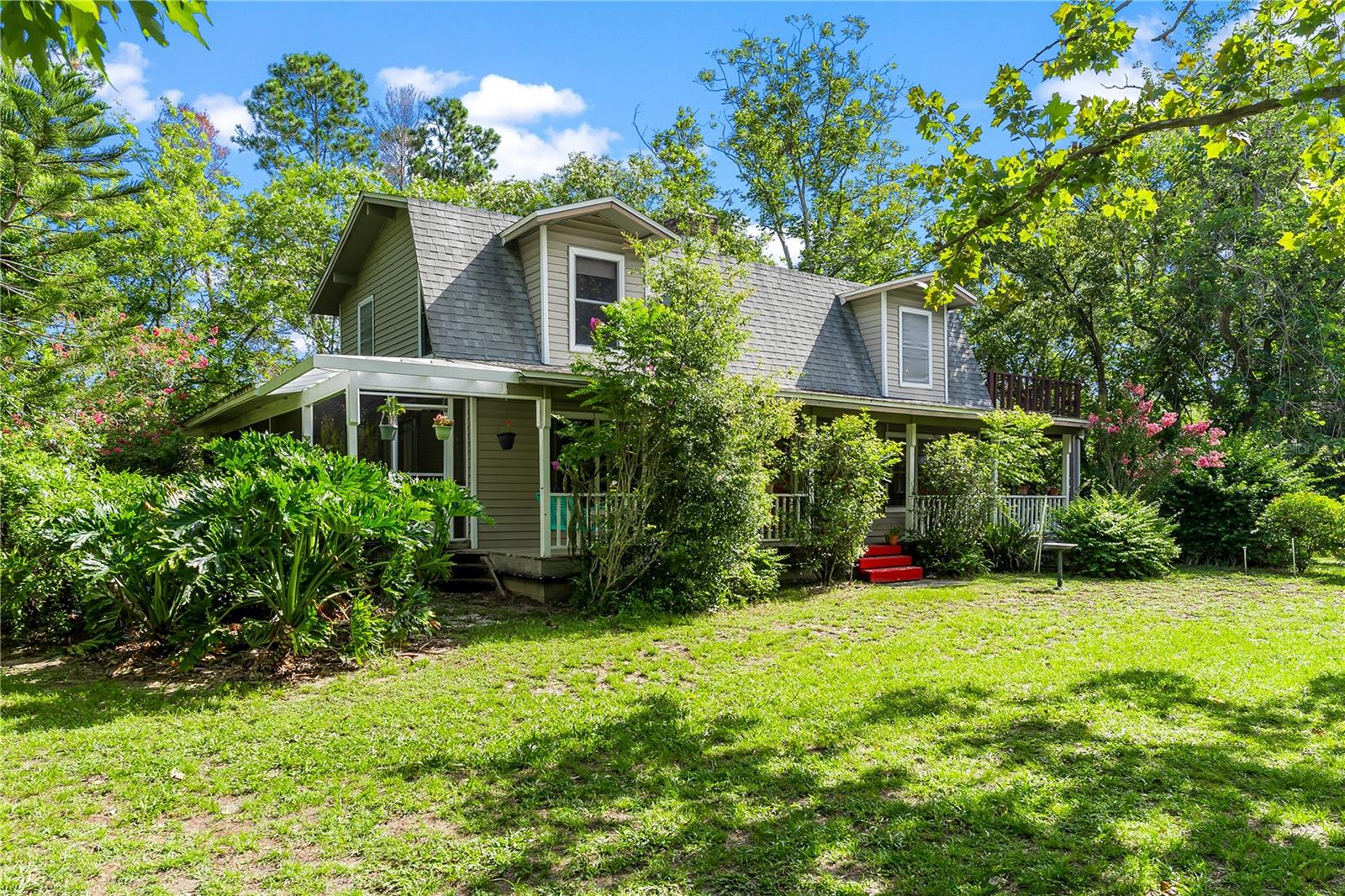 SUNSET GROVES UNIT 01 - Residential