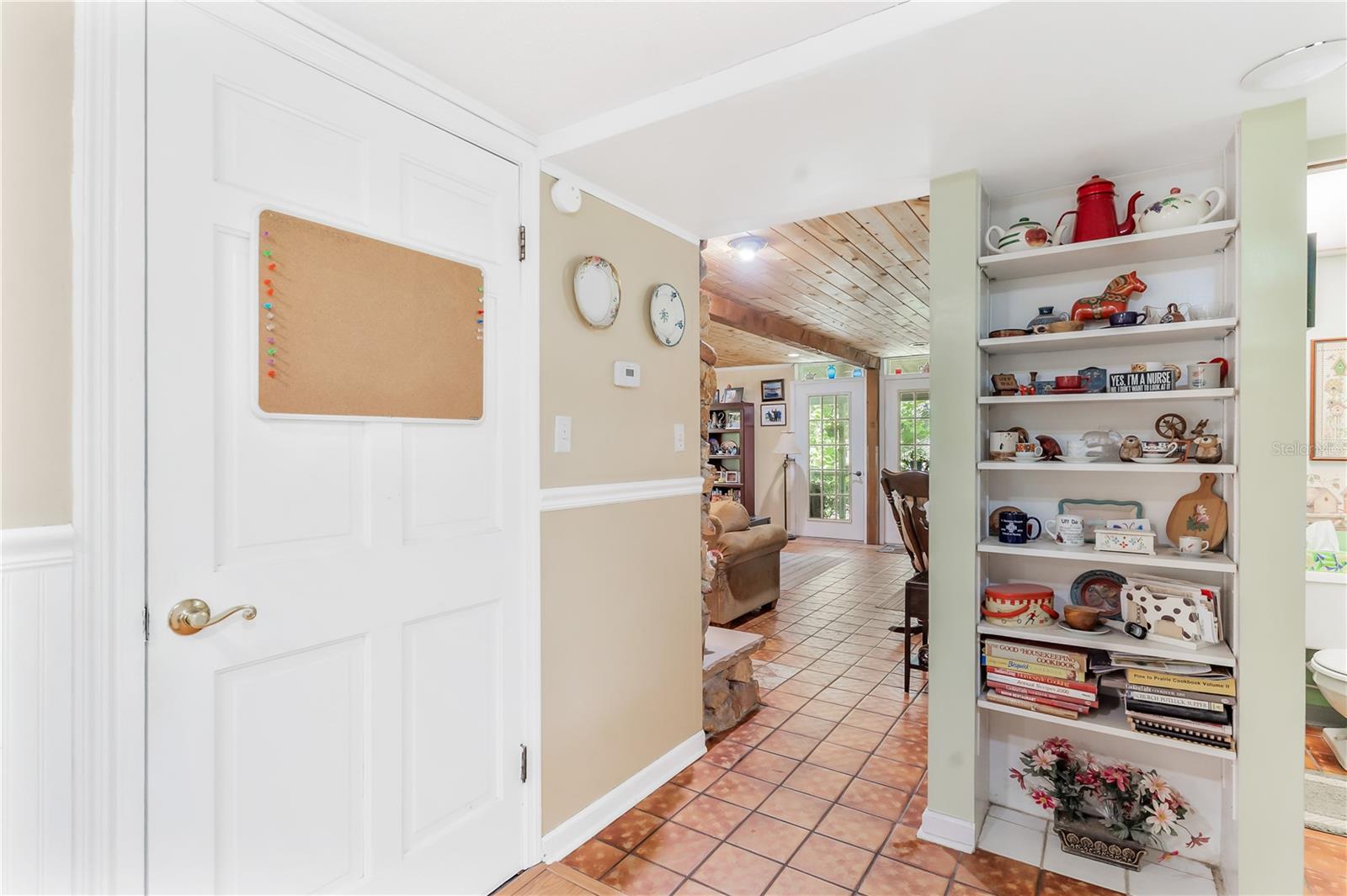 SUNSET GROVES UNIT 01 - Residential