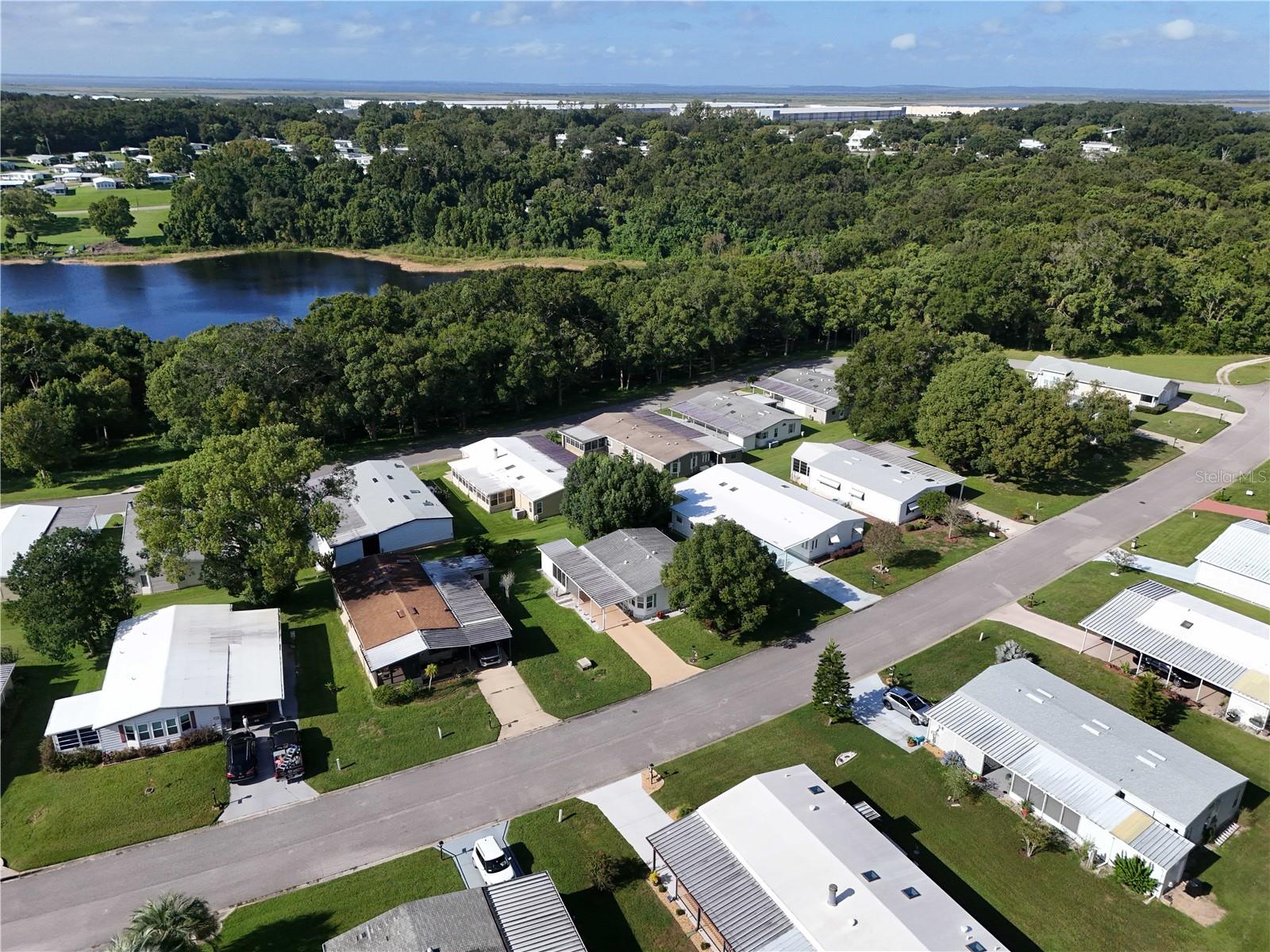 ZELLWOOD STATION - Residential