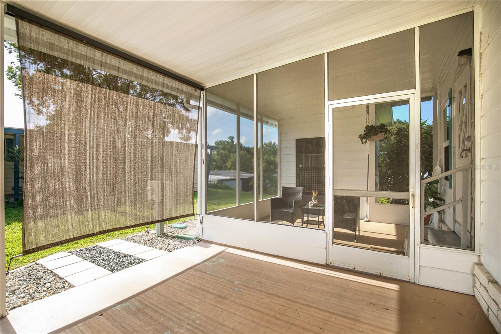 ZELLWOOD STATION - Residential