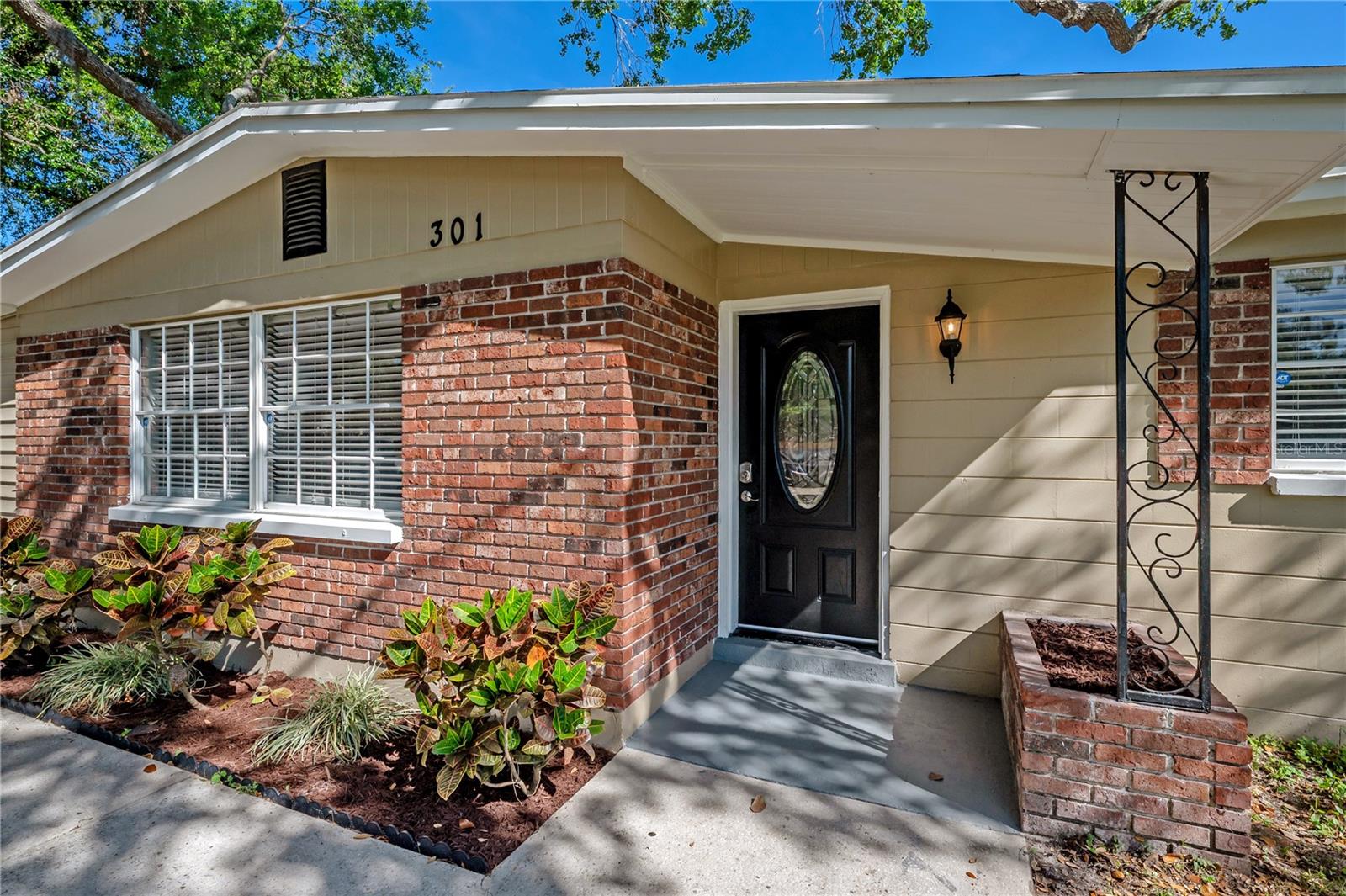 301 WOOTEN ROAD