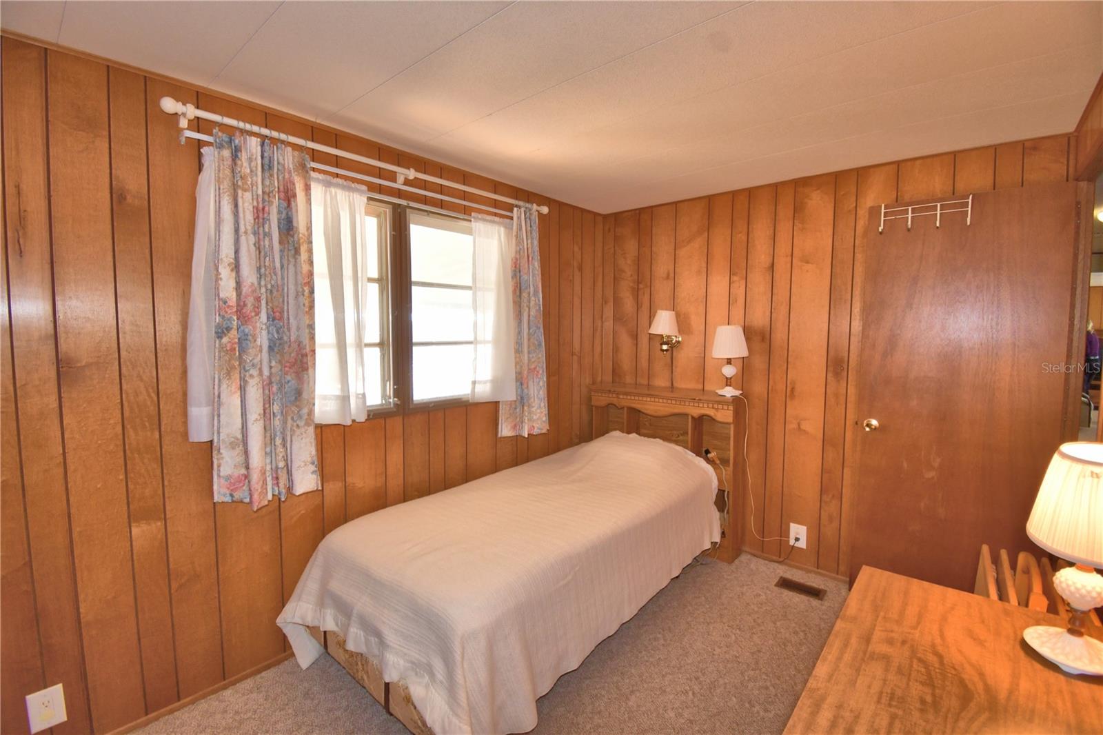 ARIANA SHORES MHP - Residential