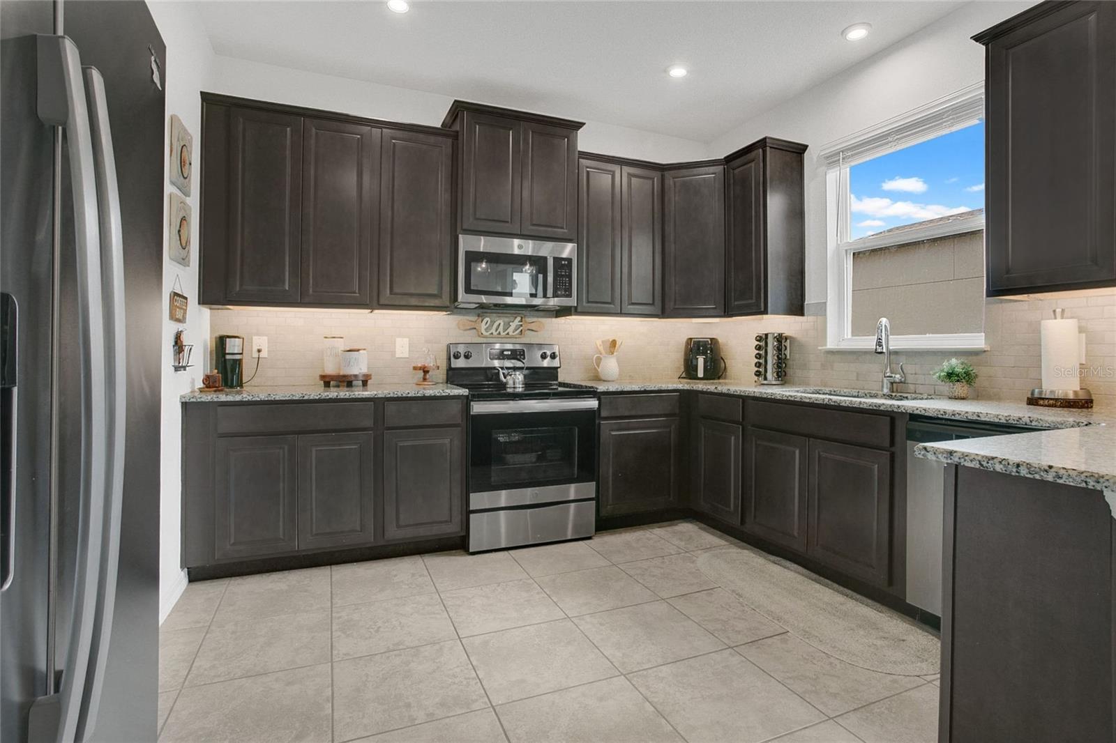 SUNSET GROVES PH 2 - Residential