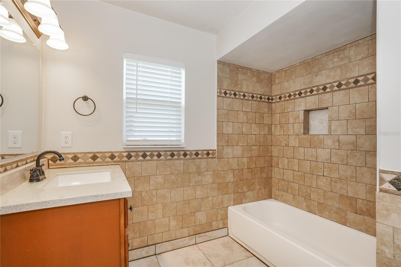 BAYWOOD REP - Residential Lease