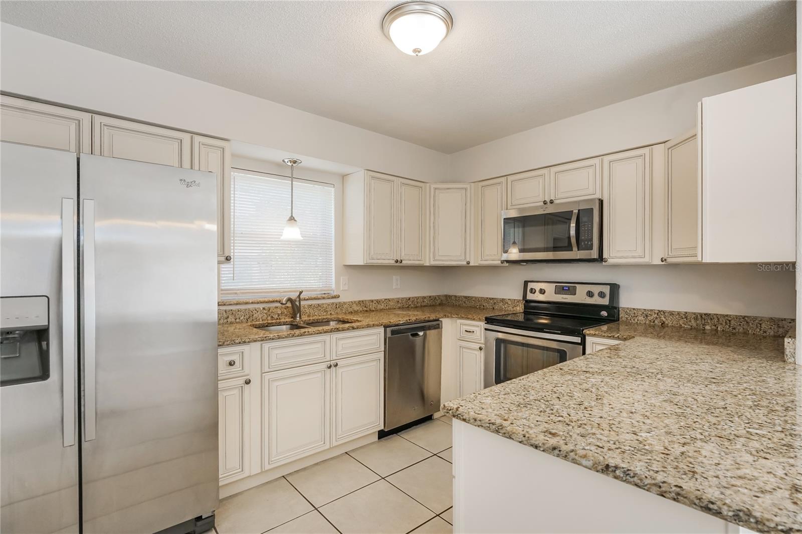 BAYWOOD REP - Residential Lease