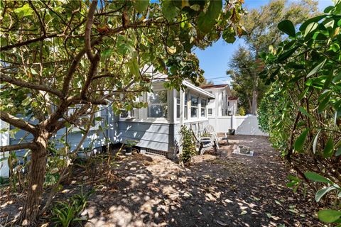 Photo of 783 30th Avenue N, St Petersburg, FL 33704 (MLS # TB8470737)