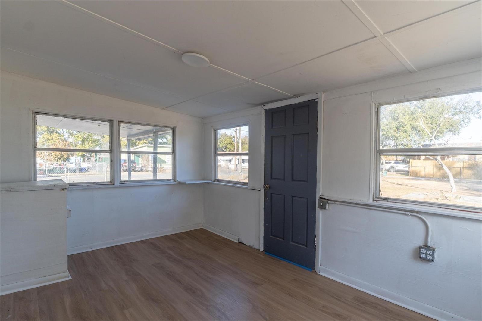 MCRAE & ROBSONS SUB - Residential