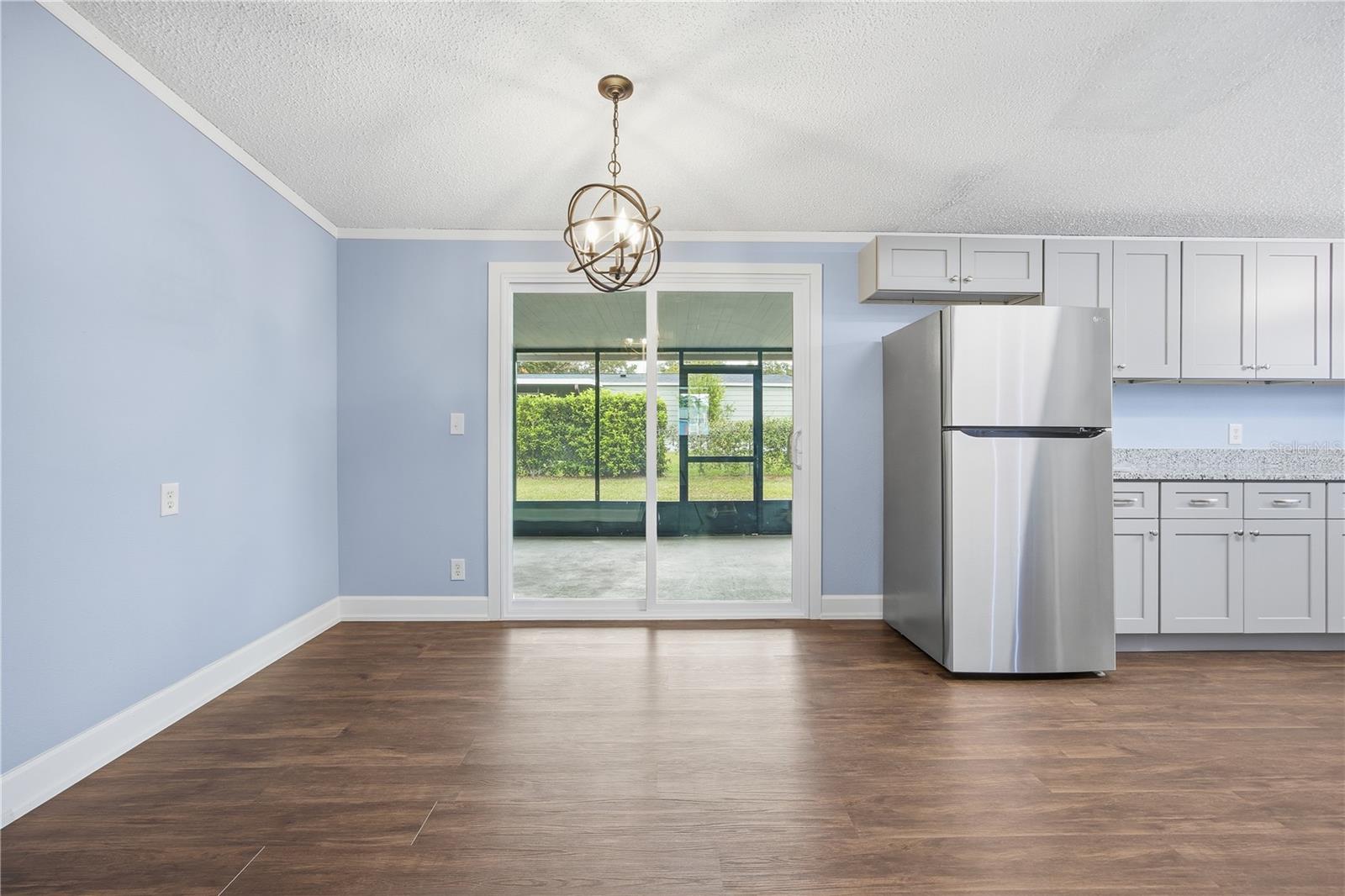 SUN COUNTRY ESTATE - Residential