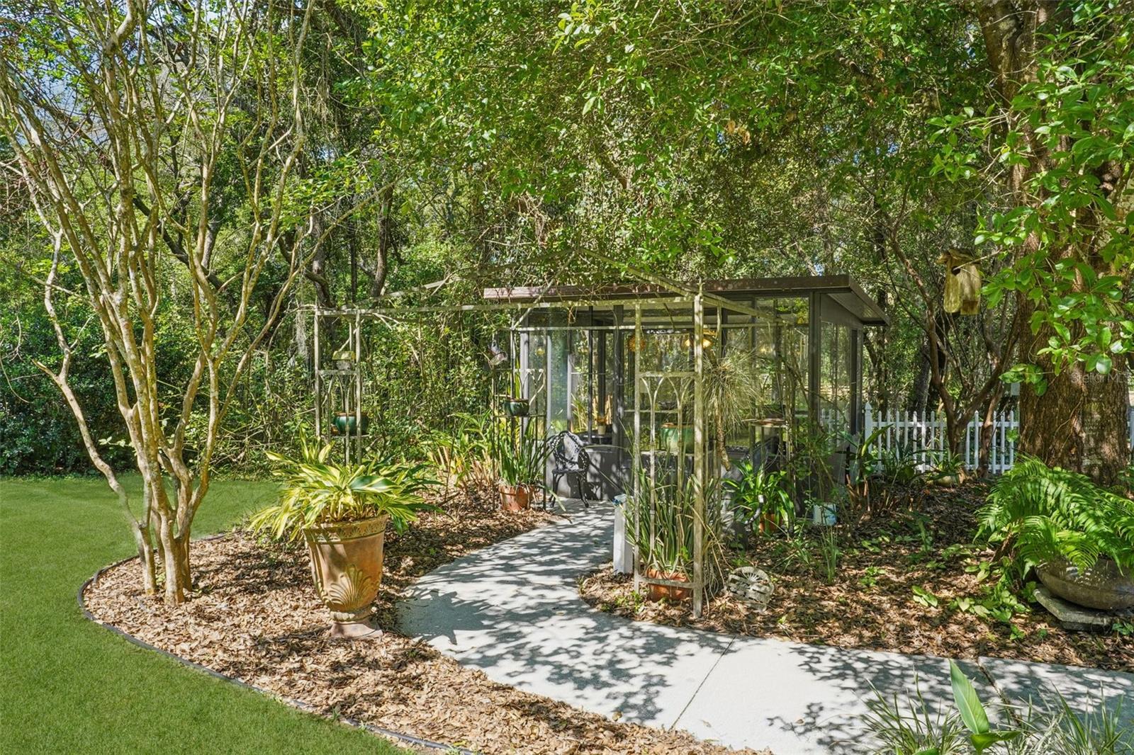 ACREAGE & UNREC - Residential