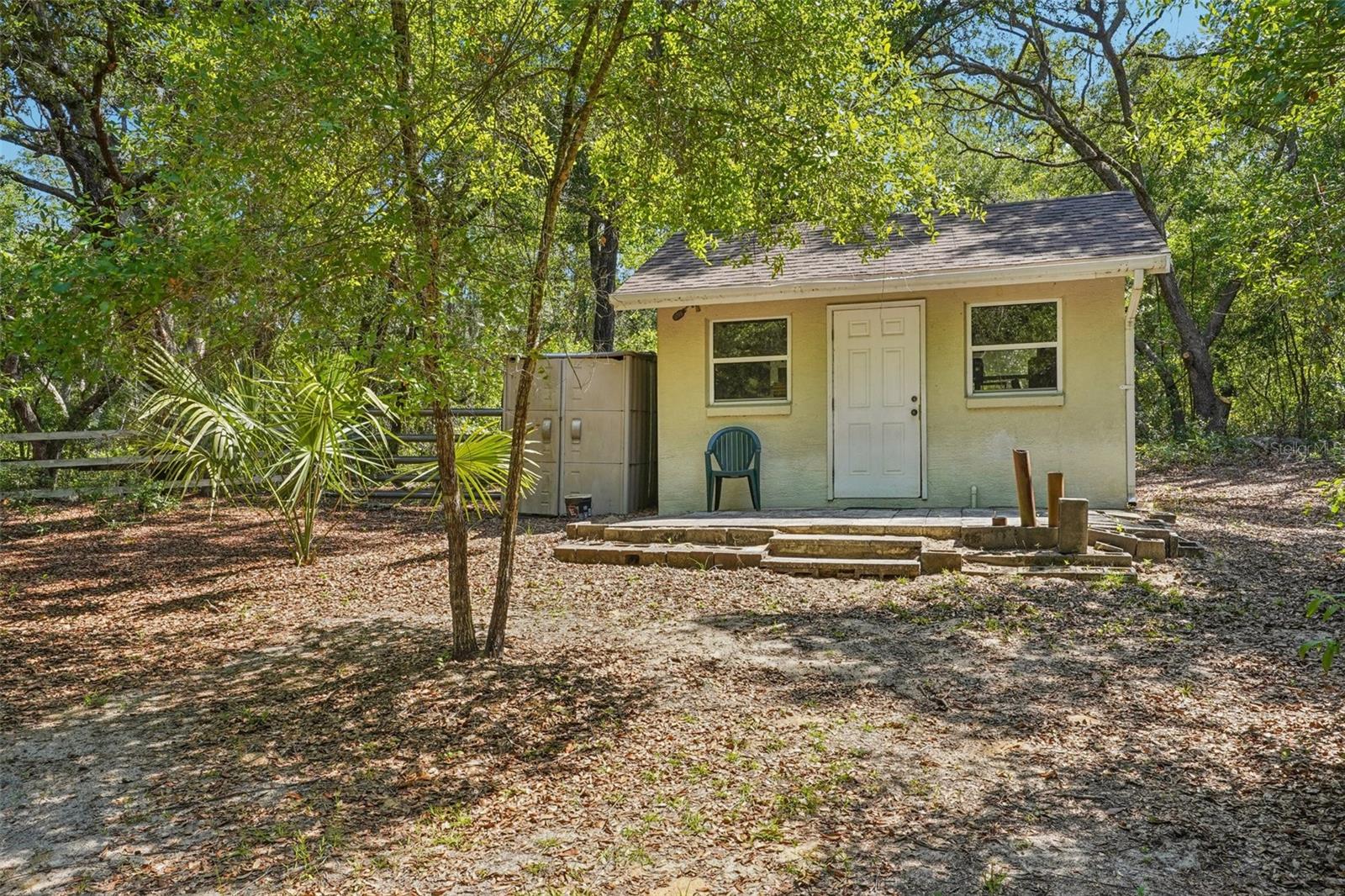 ACREAGE & UNREC - Residential