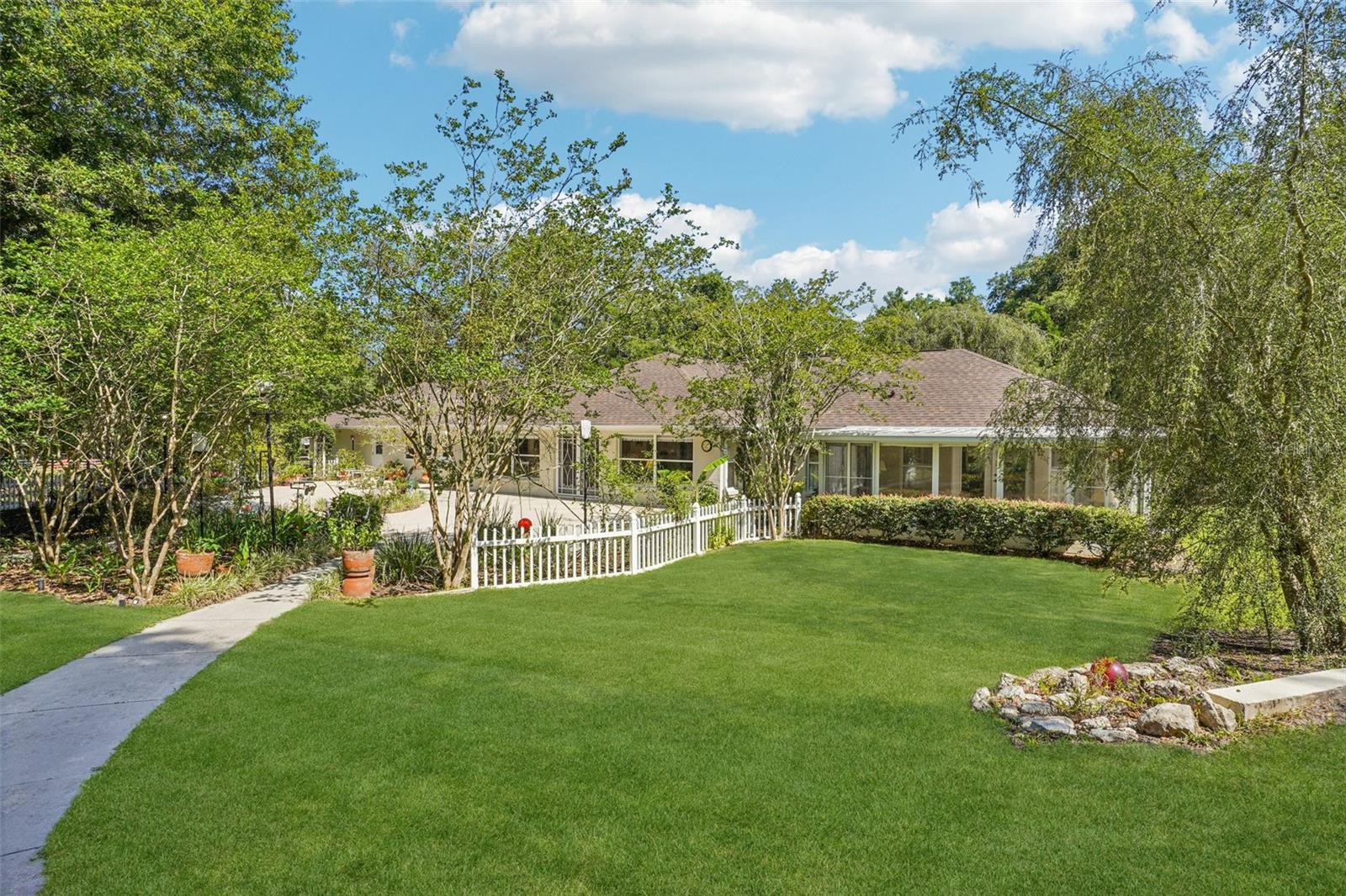 4546 GRIFFIN VIEW DRIVE