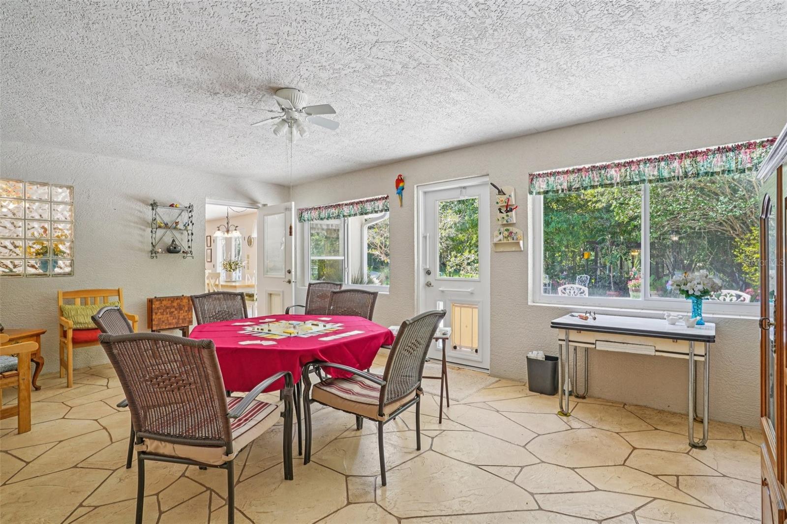 ACREAGE & UNREC - Residential