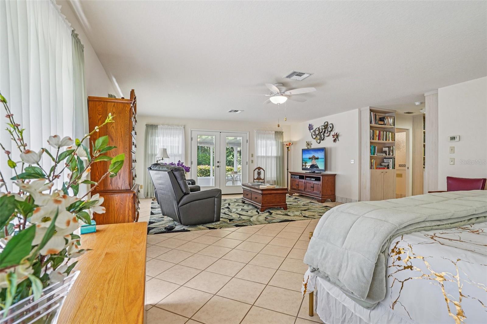 ACREAGE & UNREC - Residential