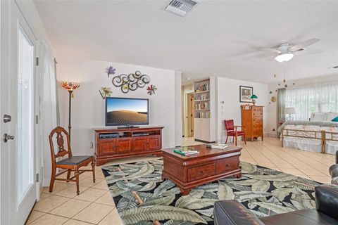 Tiny photo for 4546 Griffin View Drive, Lady Lake, FL 32159 (MLS # G5112836)