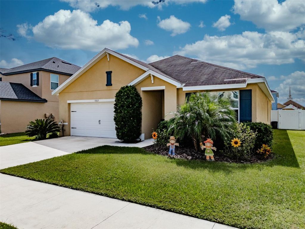 Photo of 3313 San Moise Place, Plant City, FL 33567 (MLS # TB8437135)