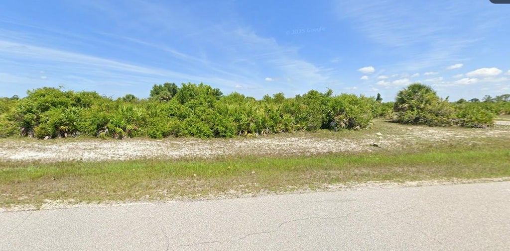 Photo of 39 Decorore Drive, Rotonda West, FL 33947 (MLS # D6147890)