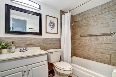 TOWN APTS CONDO - Residential