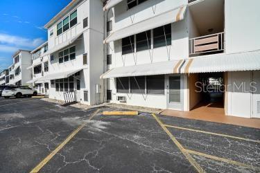 TOWN APTS CONDO - Residential