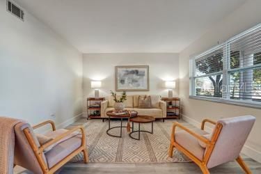 TOWN APTS CONDO - Residential