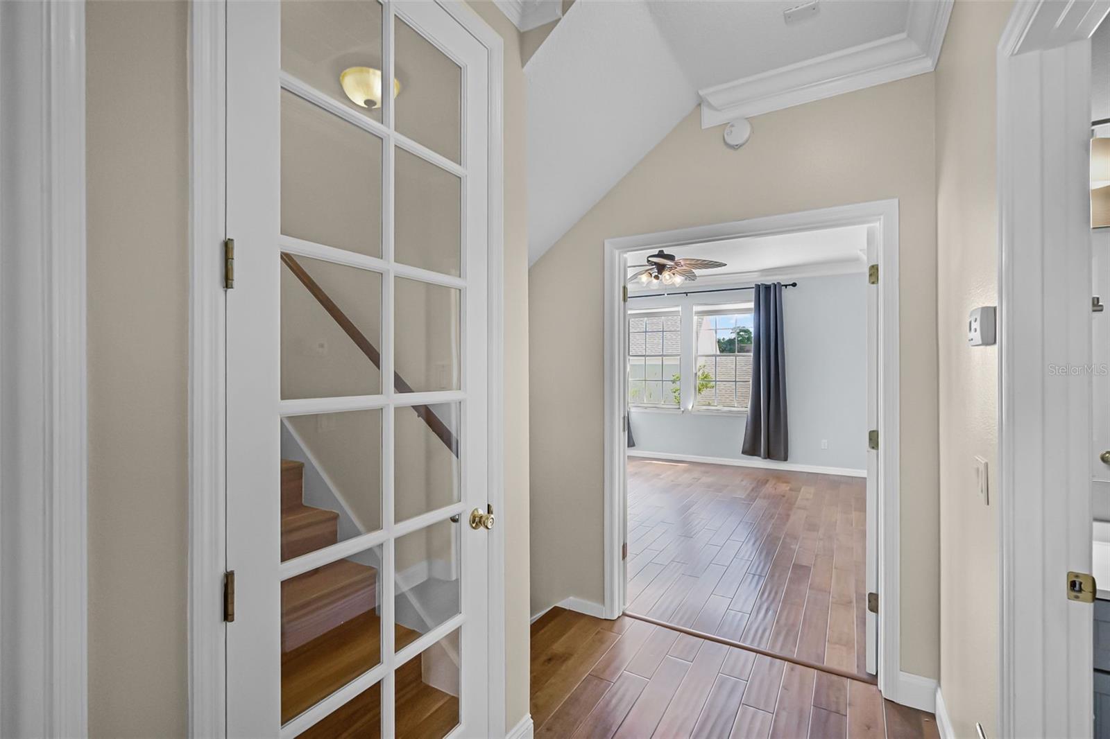 MEETING HOUSE GREEN REP 06 - Residential