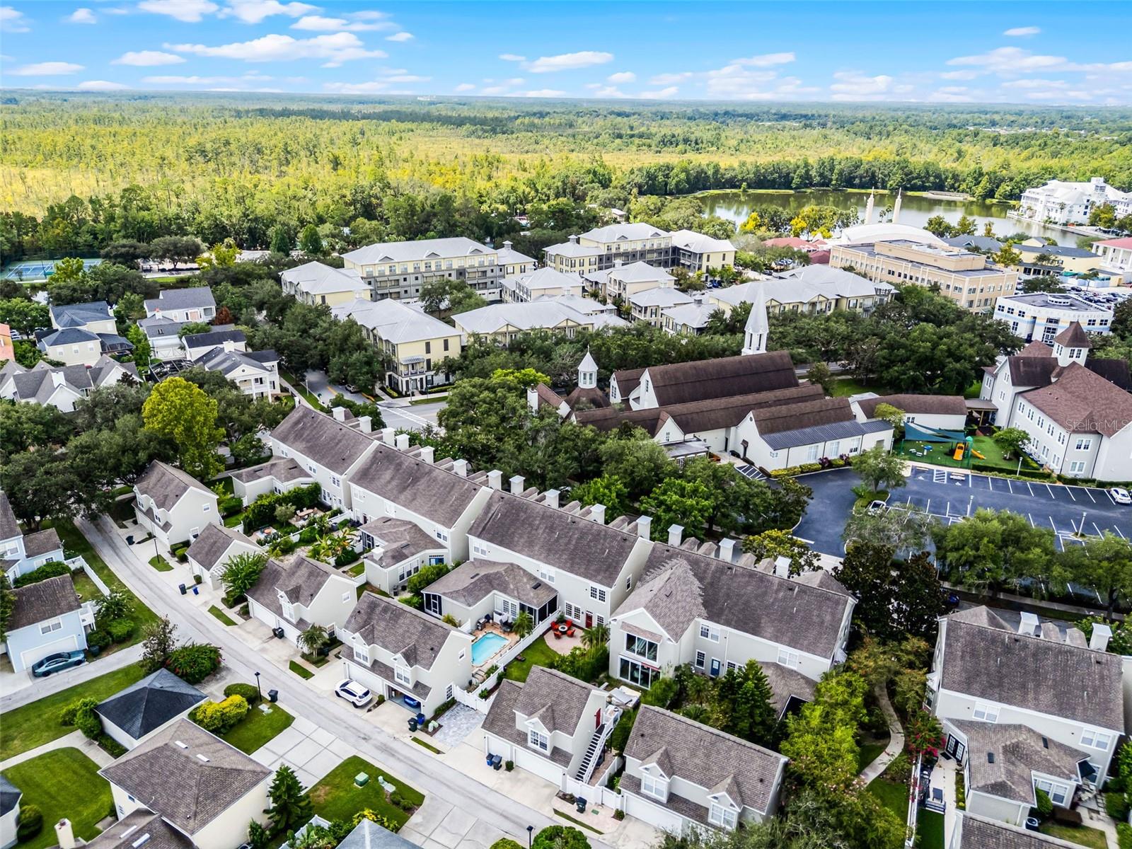 MEETING HOUSE GREEN REP 06 - Residential