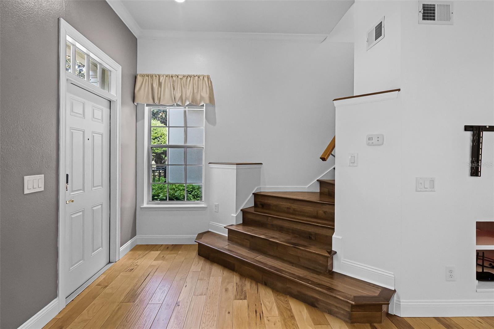 MEETING HOUSE GREEN REP 06 - Residential