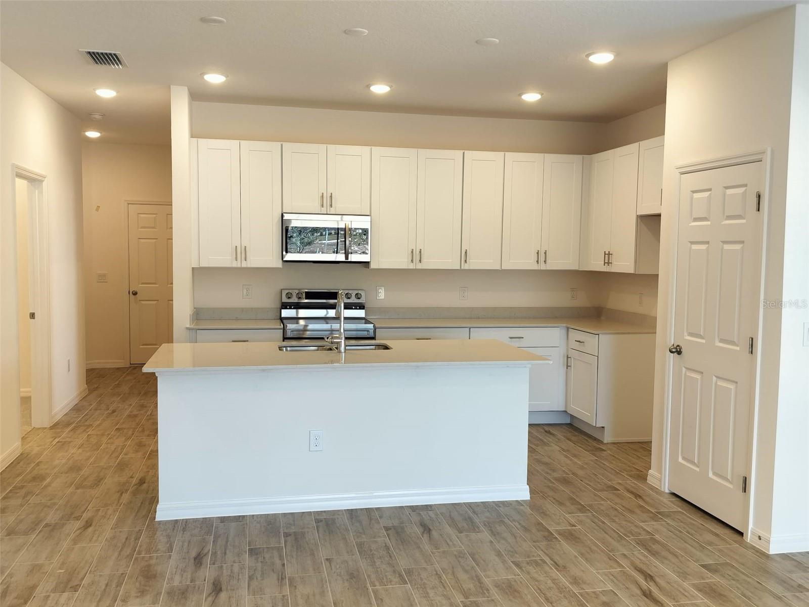 LEELA RESERVE - Residential