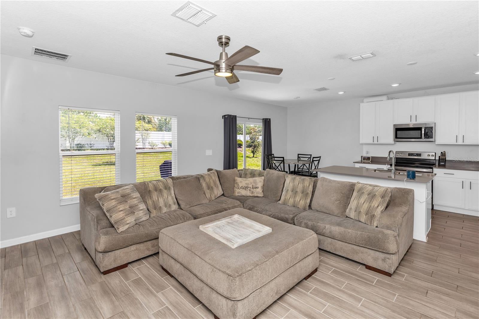 1104 PEACH CREEK DRIVE